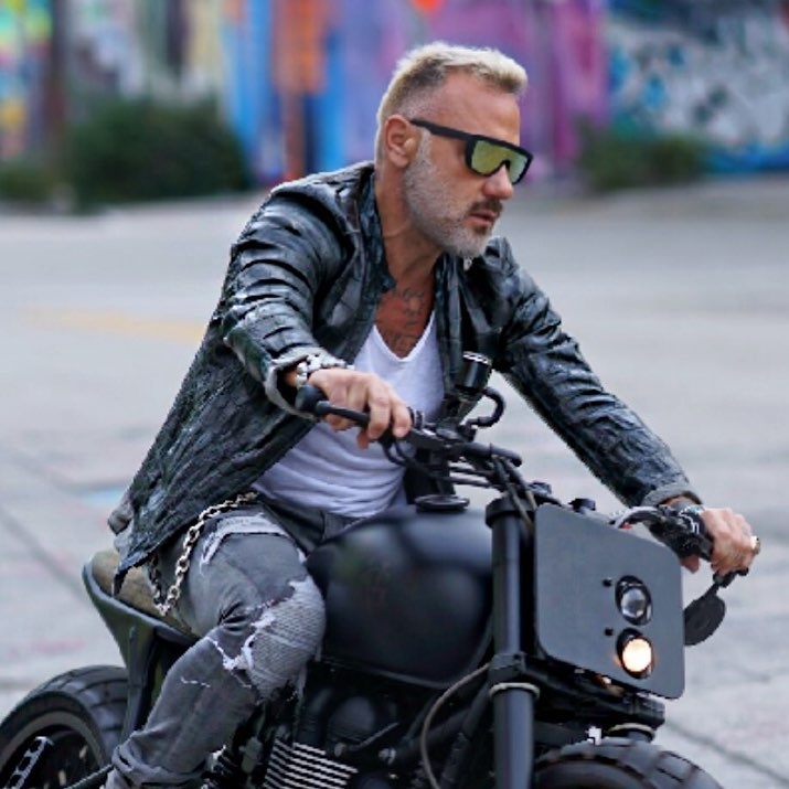 trieu phu co con voi nguoi mau kem 27 tuoi anh 3