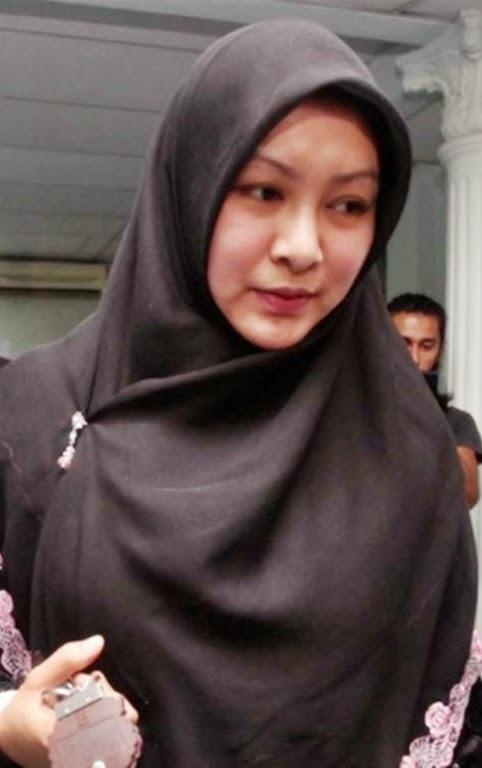 black pink bị chỉ trích vì mặc váy ngắn ảnh 1 black pink bi chi trich vi mac vay ngan anh 1