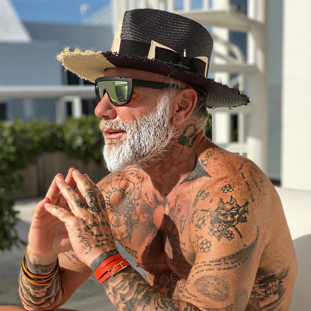 trieu phu co con voi nguoi mau kem 27 tuoi anh 2