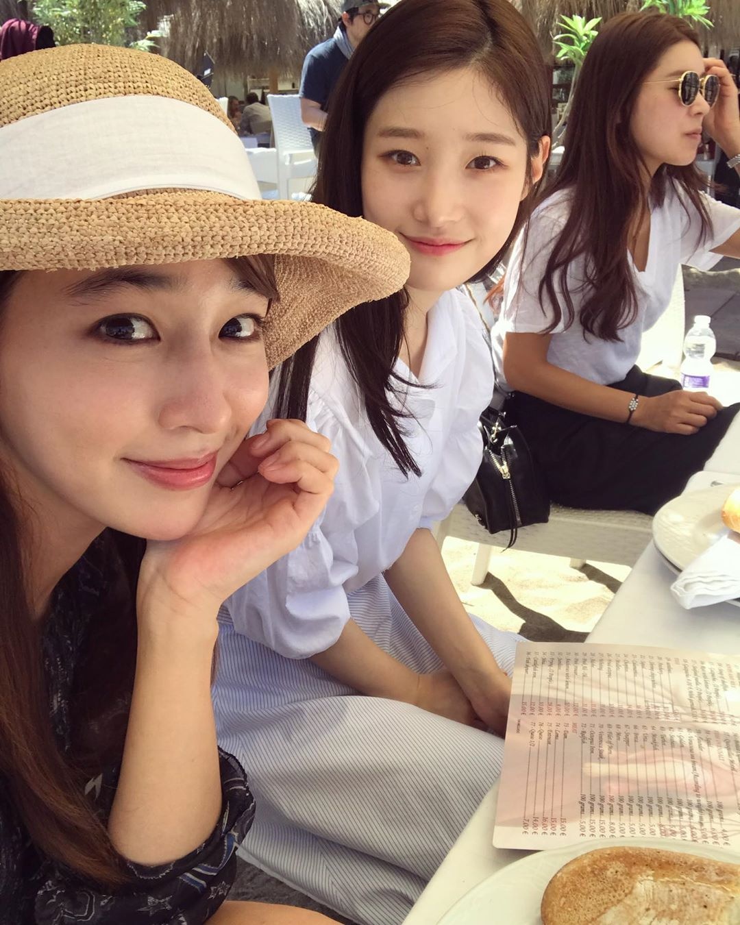 vẻ ngoài xinh đẹp từ nhỏ của lee min jung ảnh 9 ve ngoai xinh dep tu nho cua lee min jung anh 9