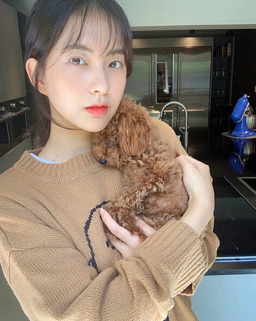 nhan sac ban gai top anh 10