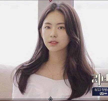 nhan sac ban gai top anh 5