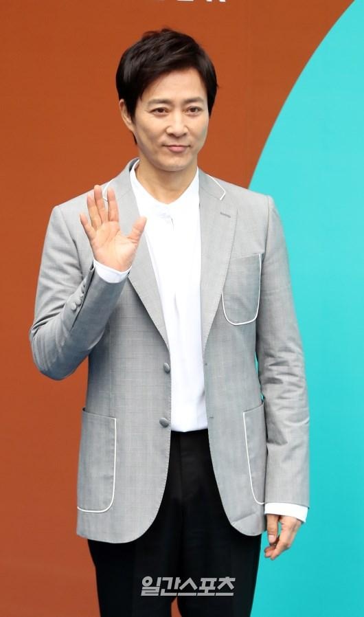 dan sao moi tinh dau sau 24 nam anh 7