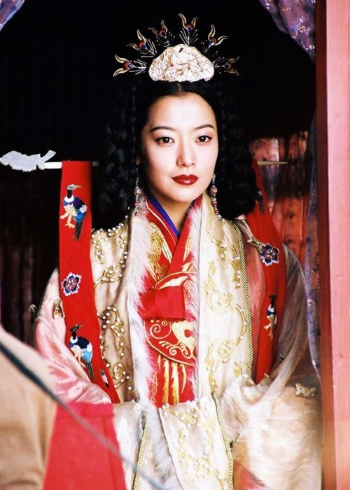 nhan sac kim hee sun anh 10