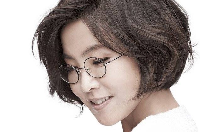 'Diva quoc dan' ly hon chong thu hai sau 16 nam gan bo hinh anh