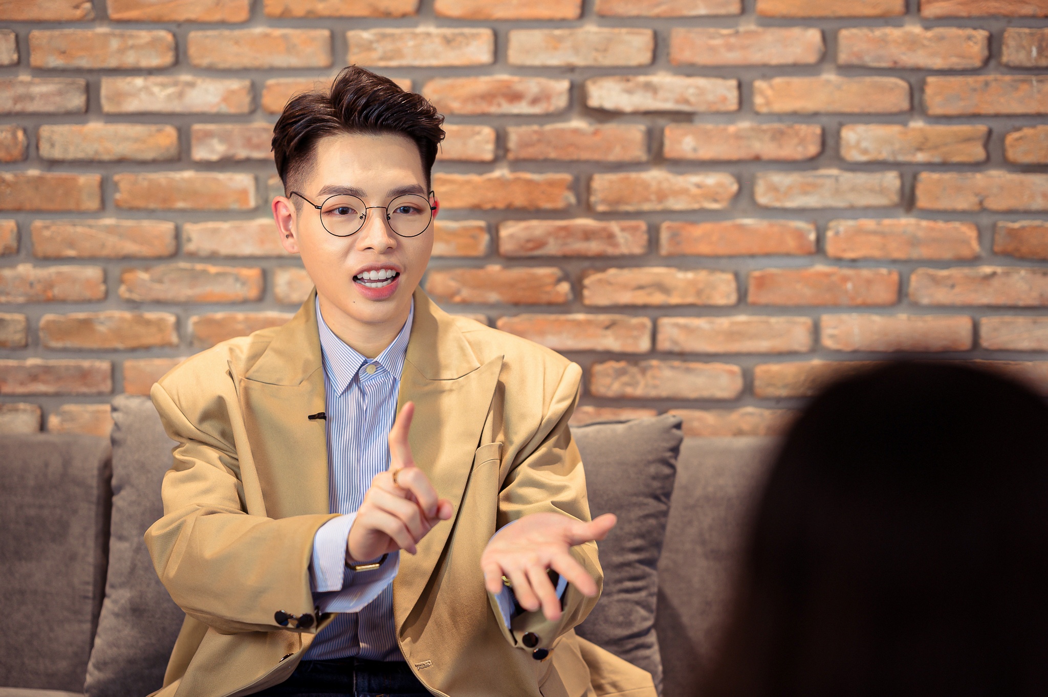 duc phuc phong van anh 4