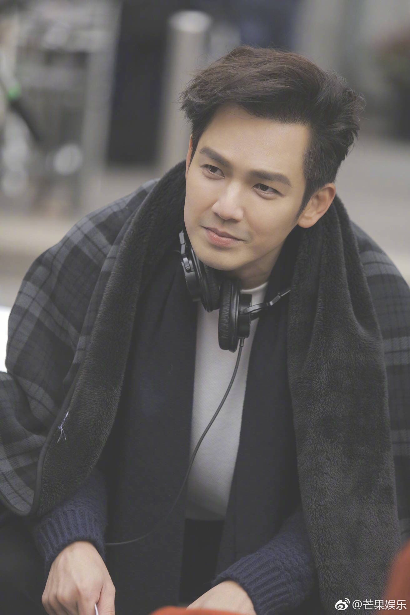 won bin chup anh voi lam chi dinh chung han luong anh 8