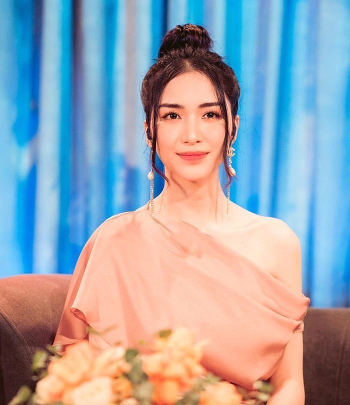 hòa minzy tự dìm chiều cao ảnh 8 hoa minzy tu dim chieu cao anh 8