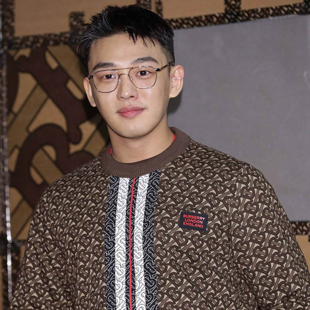 nam dien vien han tu bo giac mo ca hat anh 12