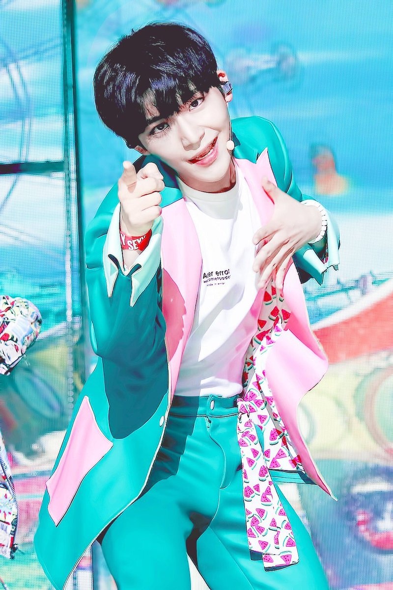 than tuong bi duoi khoi nhom nhac anh 18