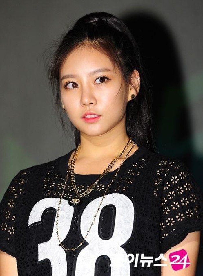 than tuong bi duoi khoi nhom nhac anh 5