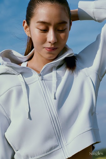 vóc dáng uee sau 8 năm ăn kiêng ảnh 6 voc dang uee sau 8 nam an kieng anh 6