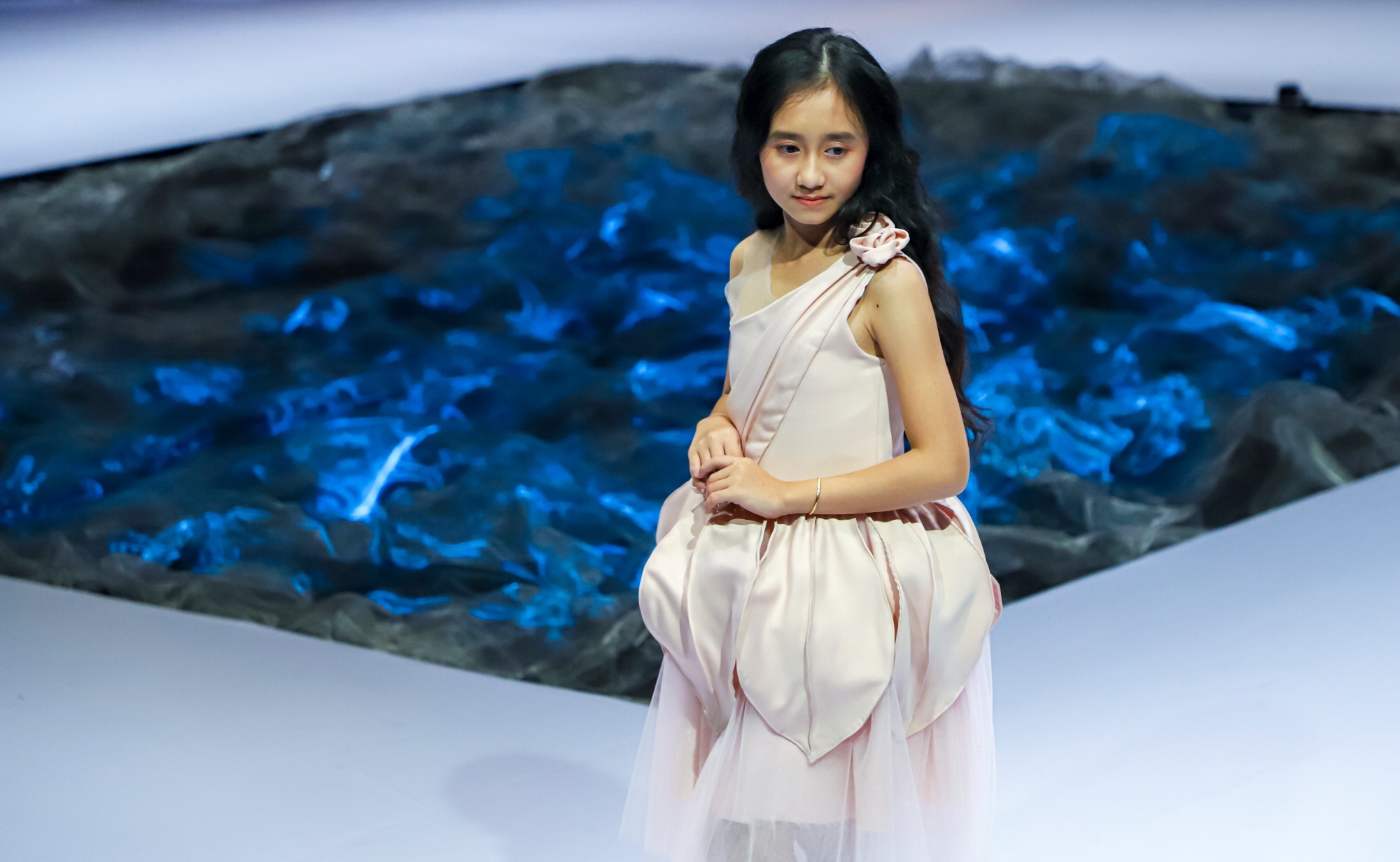 mau nhi bieu dien thoi trang anh 31