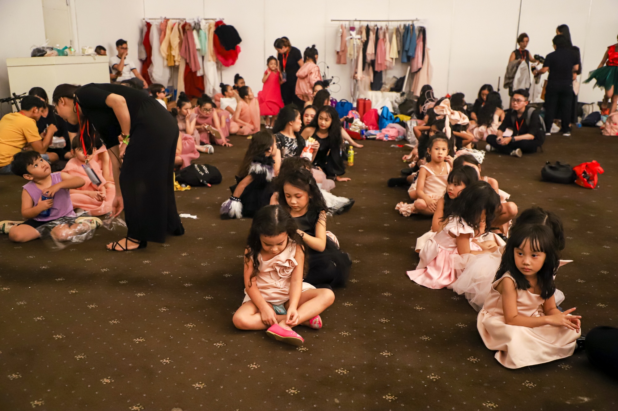 mau nhi bieu dien thoi trang anh 3