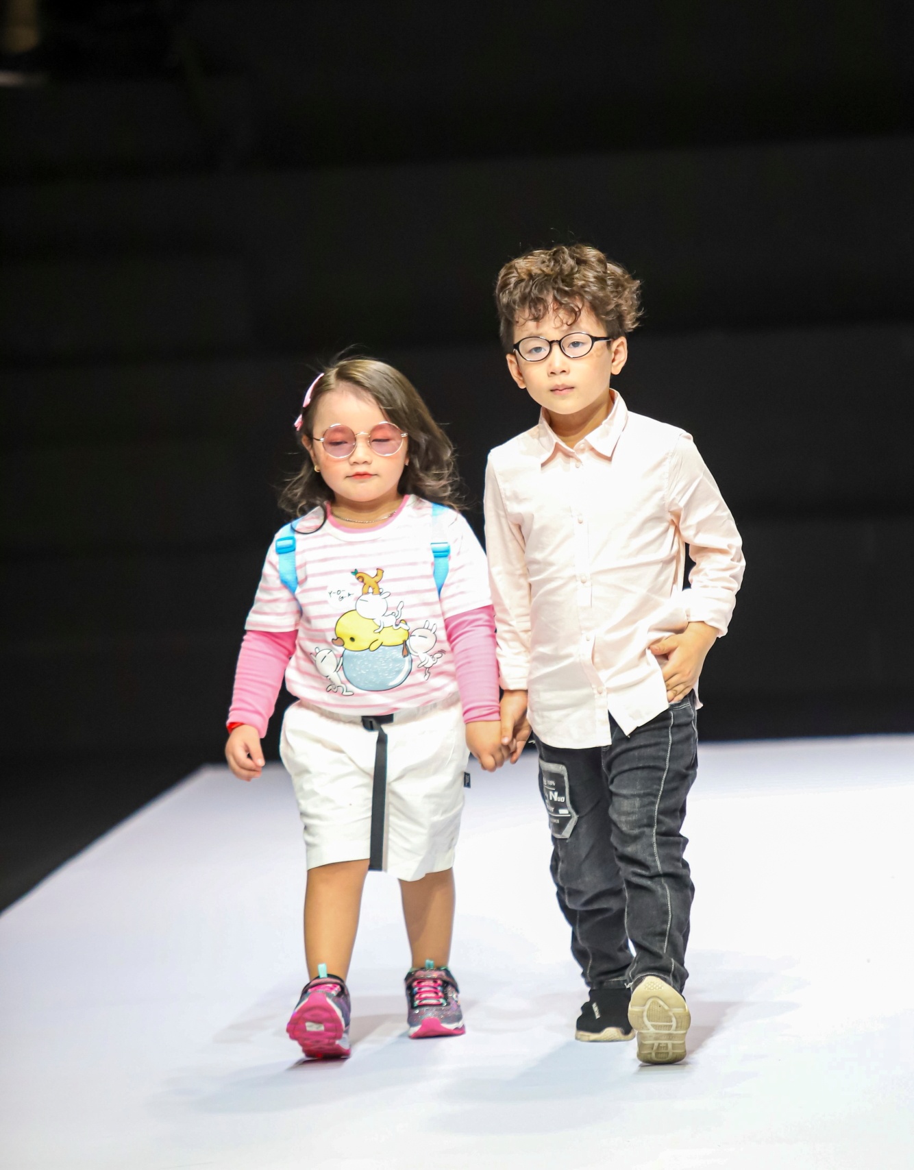 mau nhi bieu dien thoi trang anh 17