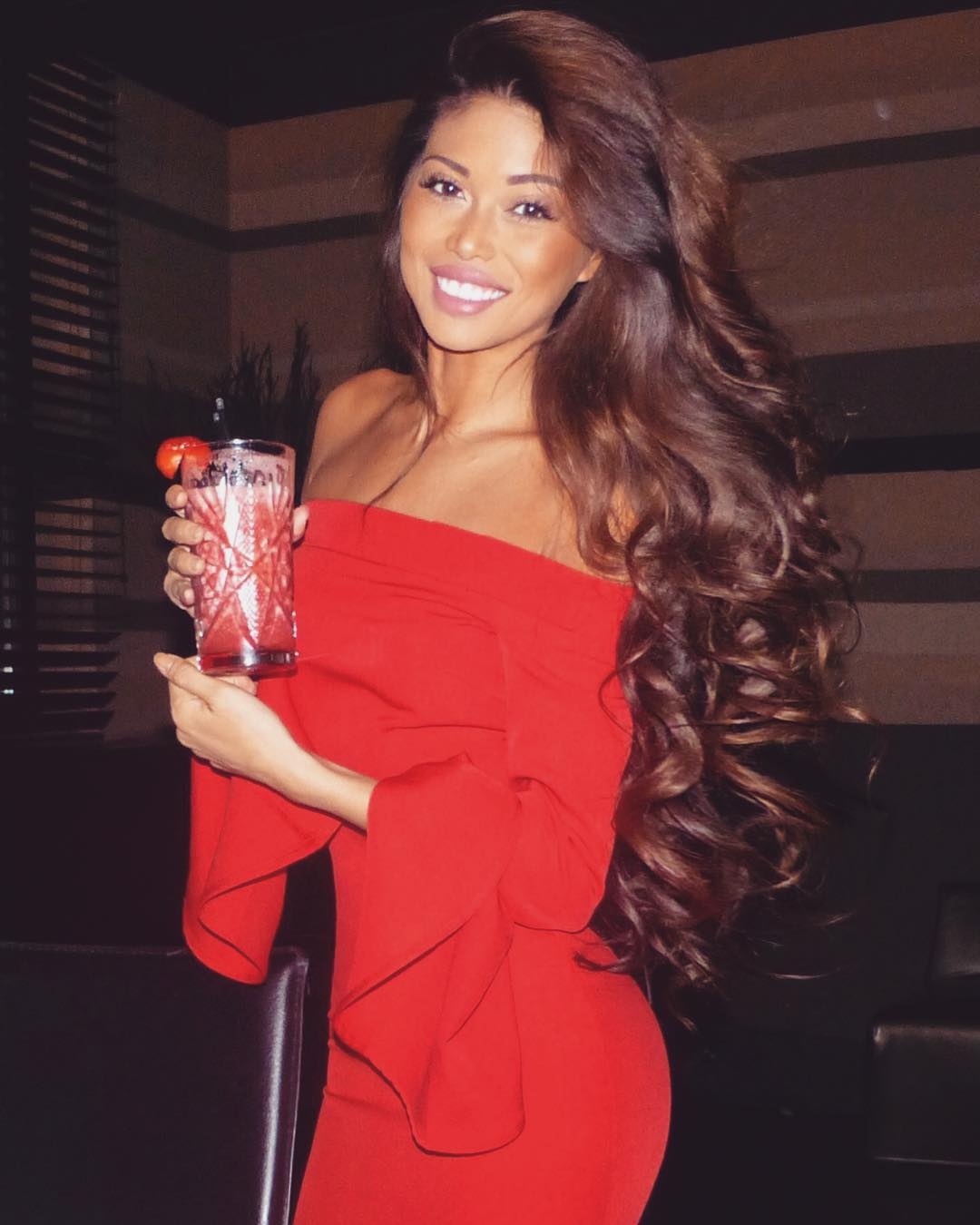 nhan sac ban gai vu cong cua Julian Draxler anh 11