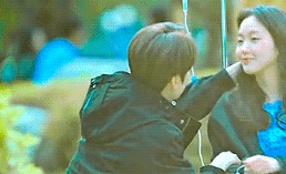 Bang chung Lee Min Ho hen ho sao nu 'Quan vuong bat diet' Kim Go Eun hinh anh