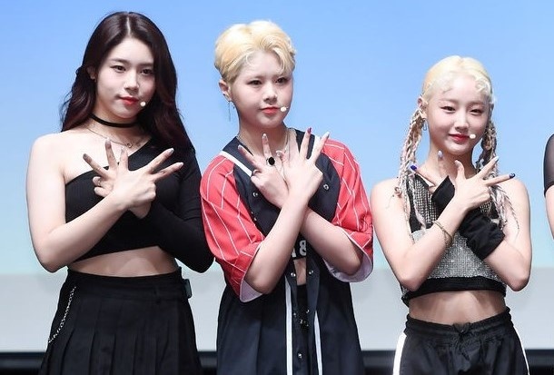 Su nghiep lan dan cua hai nhom nhac 'con nha ngheo' phai tan ra hinh anh