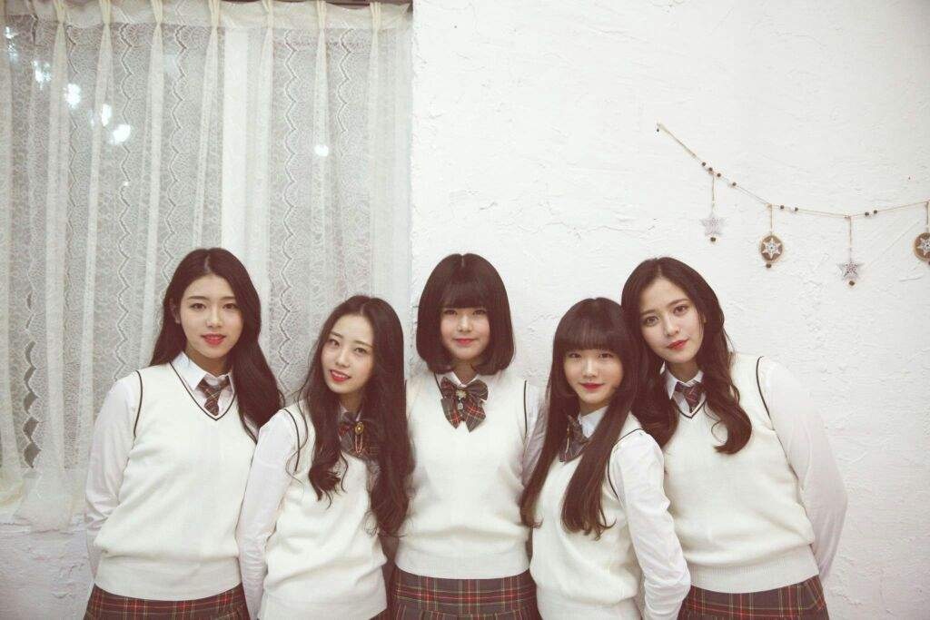 nhom nhac tan ra vi covid-19 anh 3