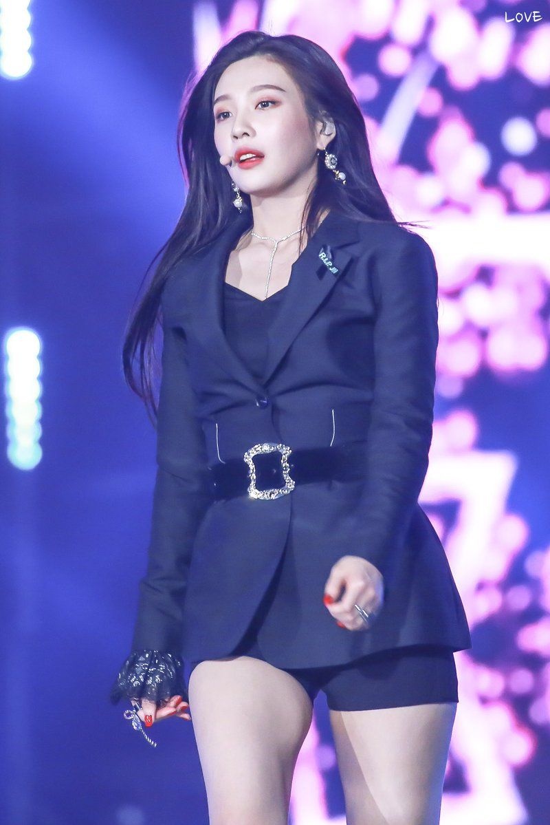 than hinh that cua joy red velvet anh 3