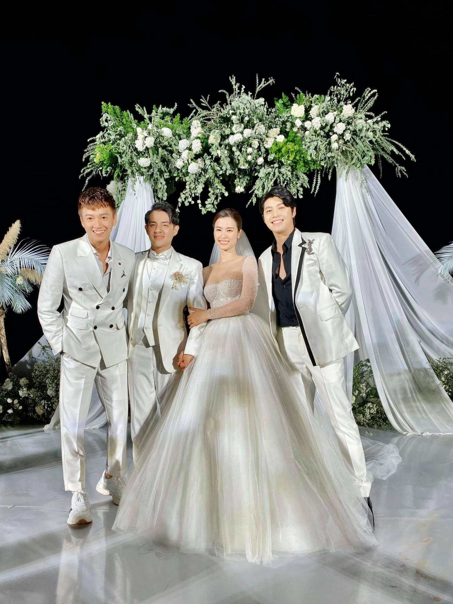 nhom ban gia dinh van hoa vpop anh 10