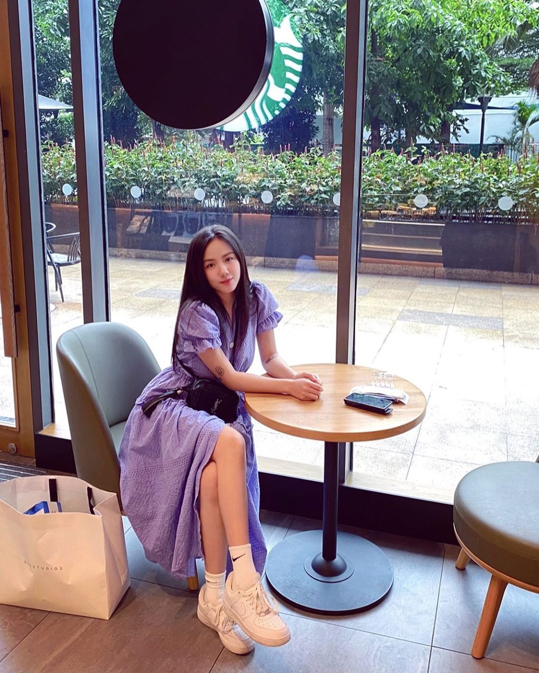 my nhan viet chuong mau tim anh 11