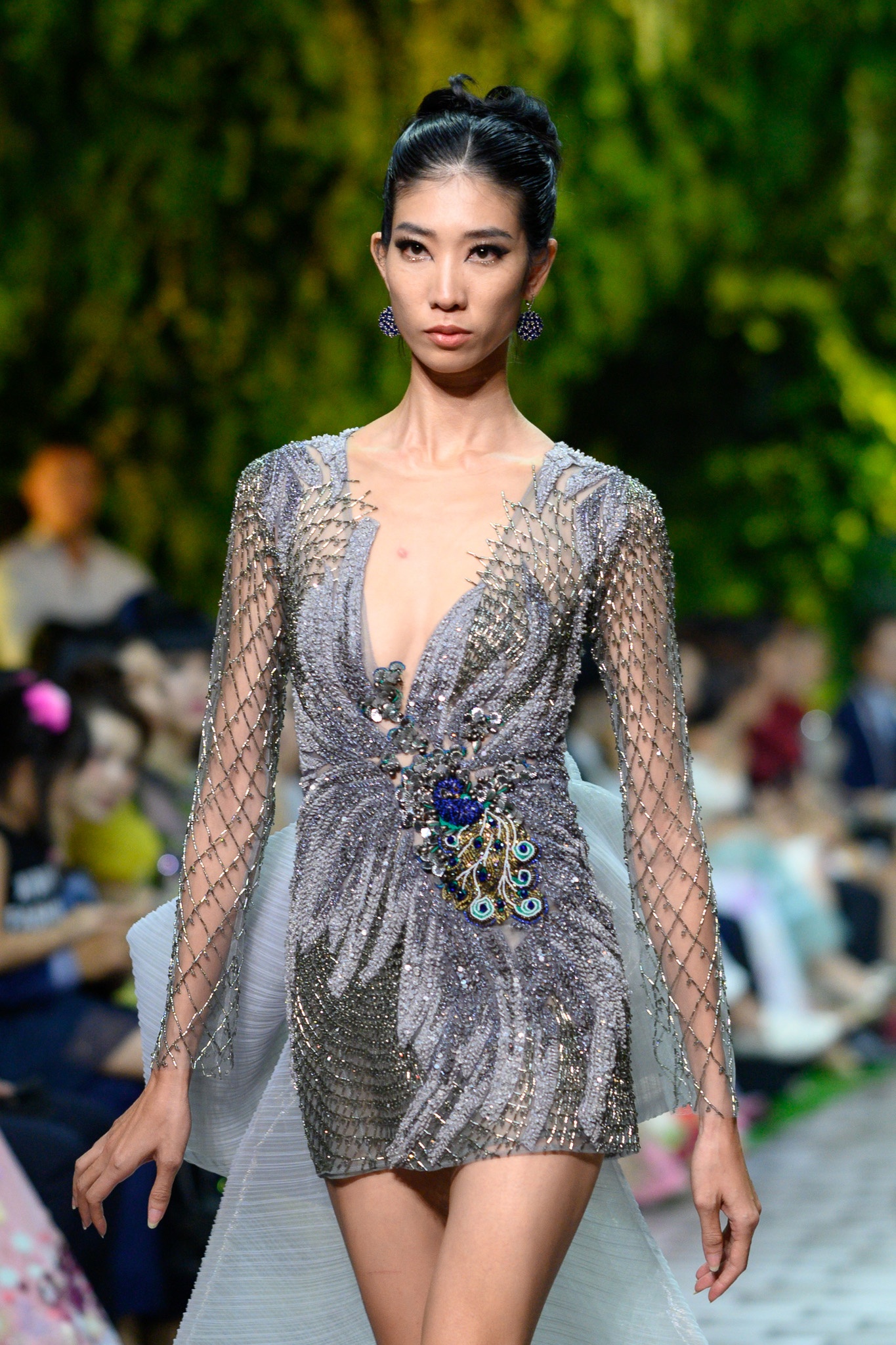 show thoi trang hoang hai anh 13