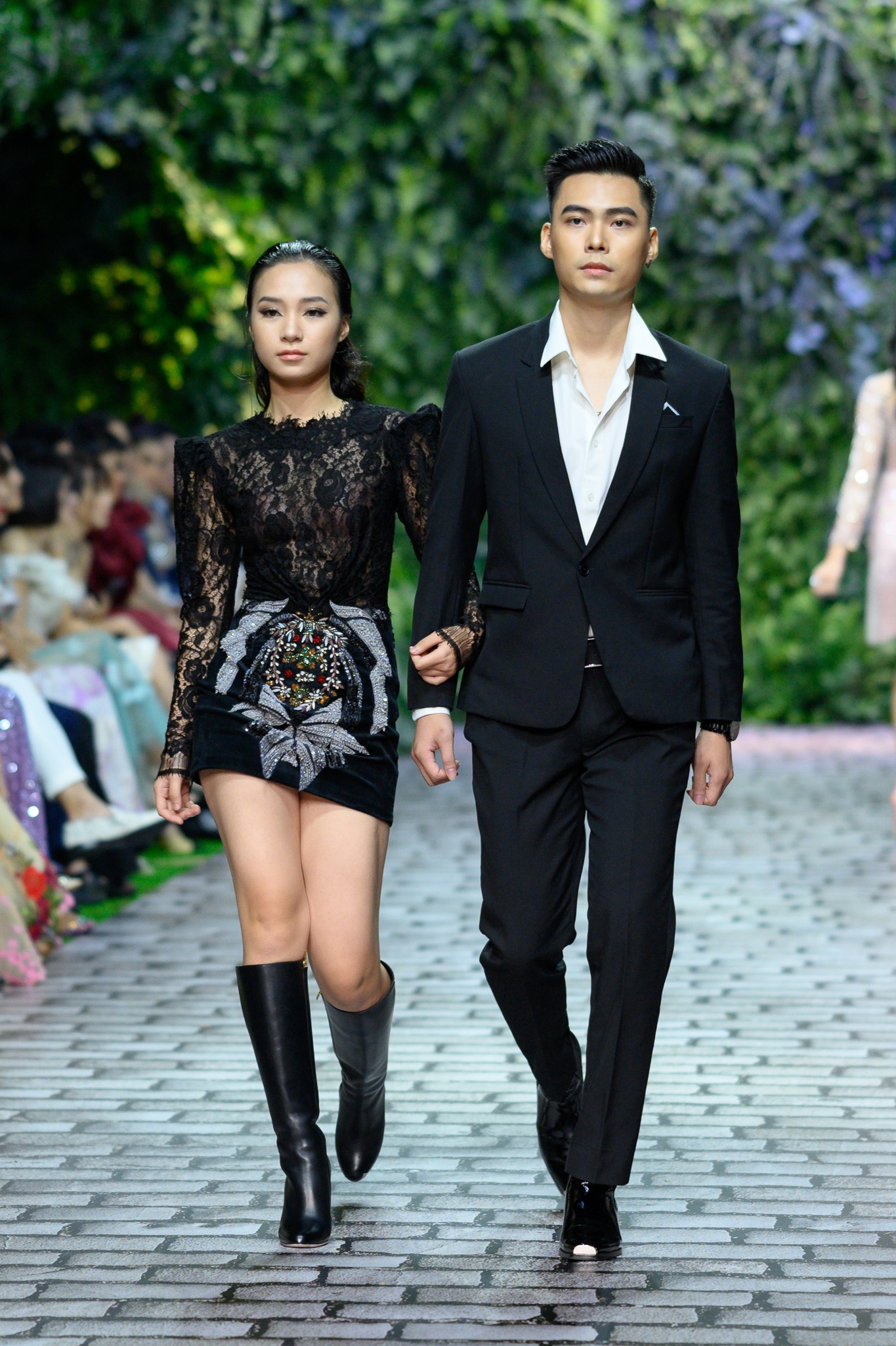 show thoi trang hoang hai anh 26