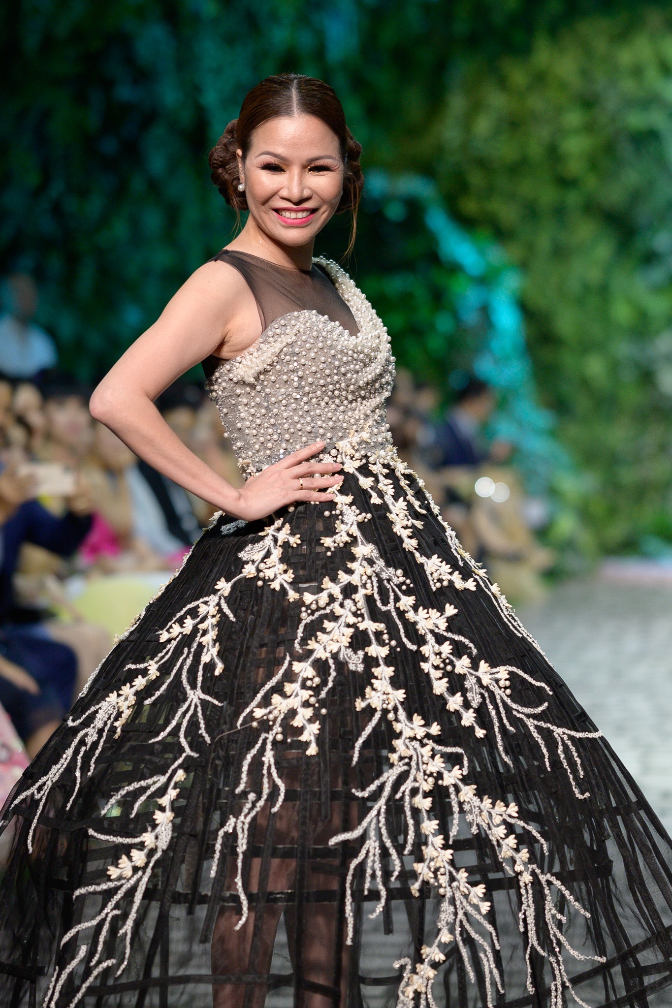 show thoi trang hoang hai anh 29