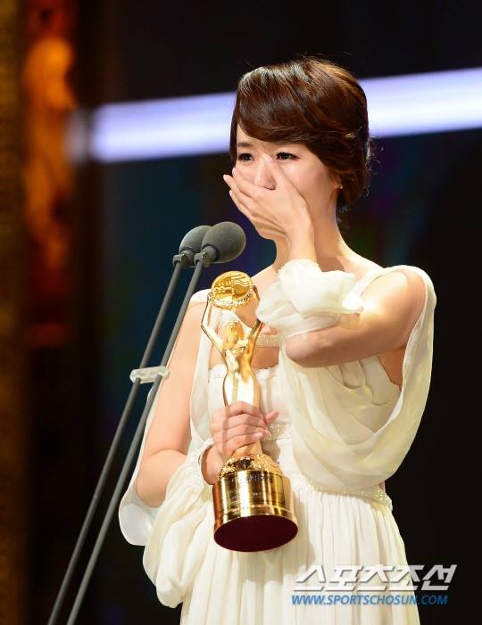 nhan sac lee jung hyun anh 11