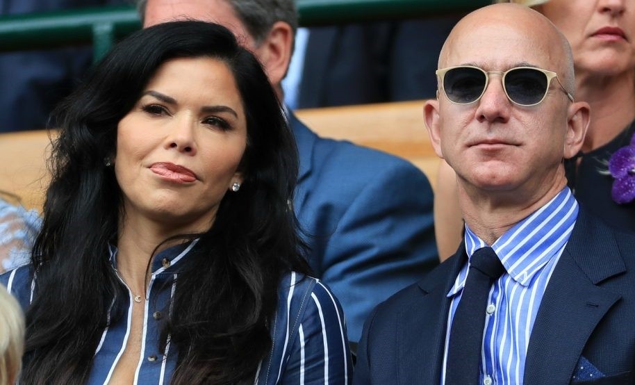 Chuyen 'bat ca hai tay' va cuoc tinh day toan tinh voi ty phu Amazon hinh anh