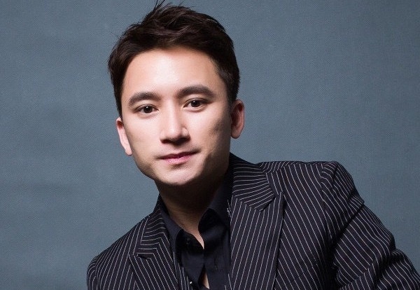 Phan Manh Quynh sang tac ca khuc moi ve Covid-19 hinh anh