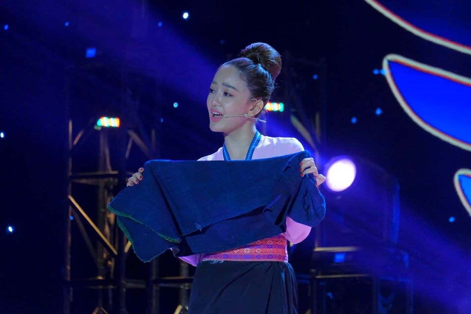 nhan sac ngoc kayla anh 14