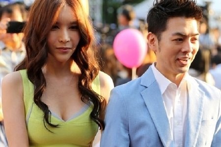 Chuong trinh truyen hinh tiet lo goc khuat cua sao Han hinh anh