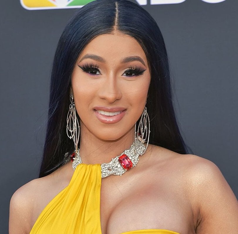 blackpink hop tac cardi b anh 1