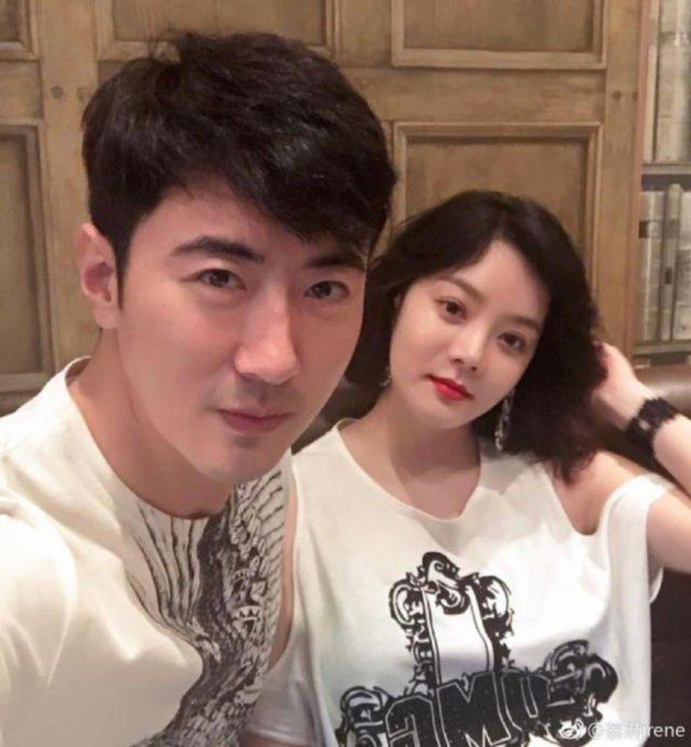 nhan sac chae rim anh 11