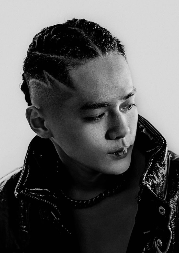vẻ ngoài rapper hành or  ảnh 2 ve ngoai rapper hanh or anh 2