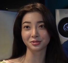 sao hàn bán cà phê ảnh 1 sao han ban ca phe anh 1