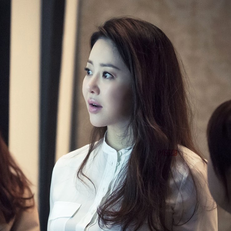 nhan sac go hyun jung anh 8