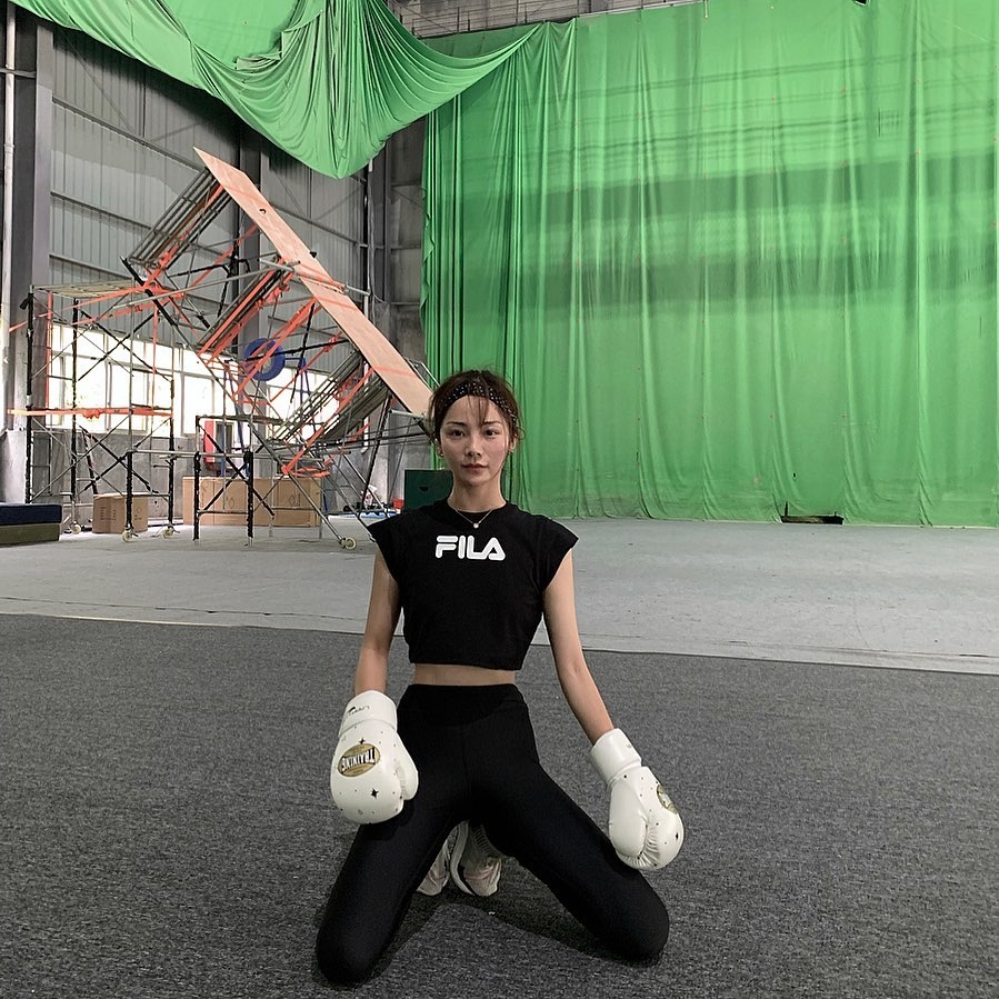 dien vien dong the luu diec phi anh 11