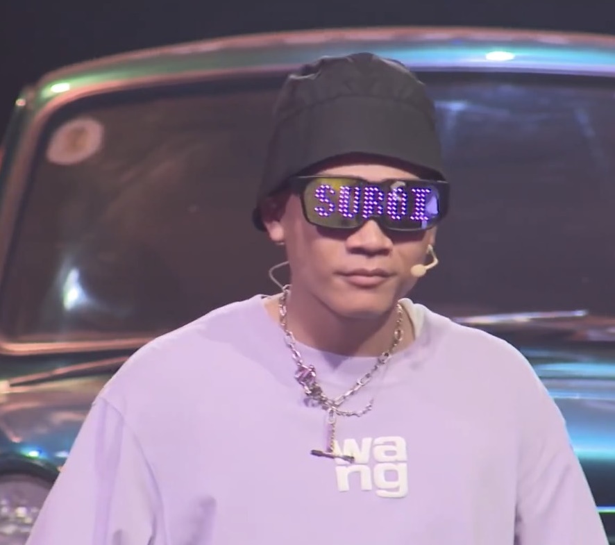 trang phuc huan luyen vien rap viet anh 4