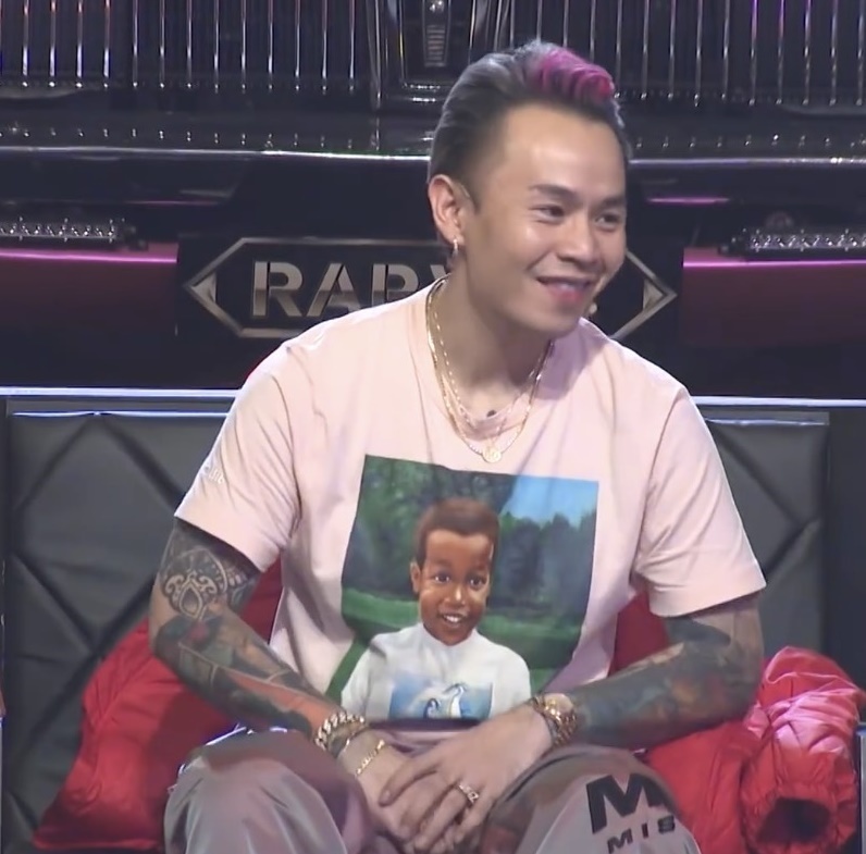 trang phuc huan luyen vien rap viet anh 7