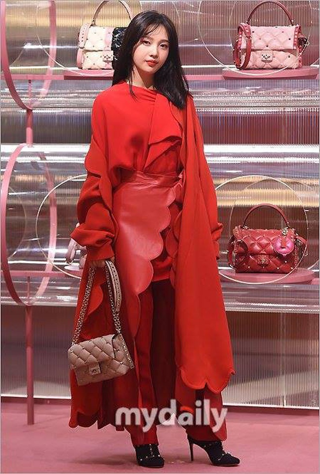 joy red velvet thời trang  ảnh 1 joy red velvet thoi trang anh 1