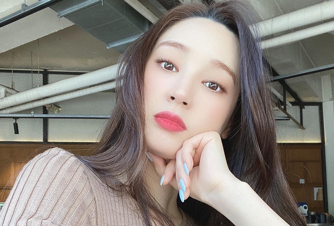 Jung Sora - hoa hau vuong nghi van dang yeu Lee Min Ho hinh anh