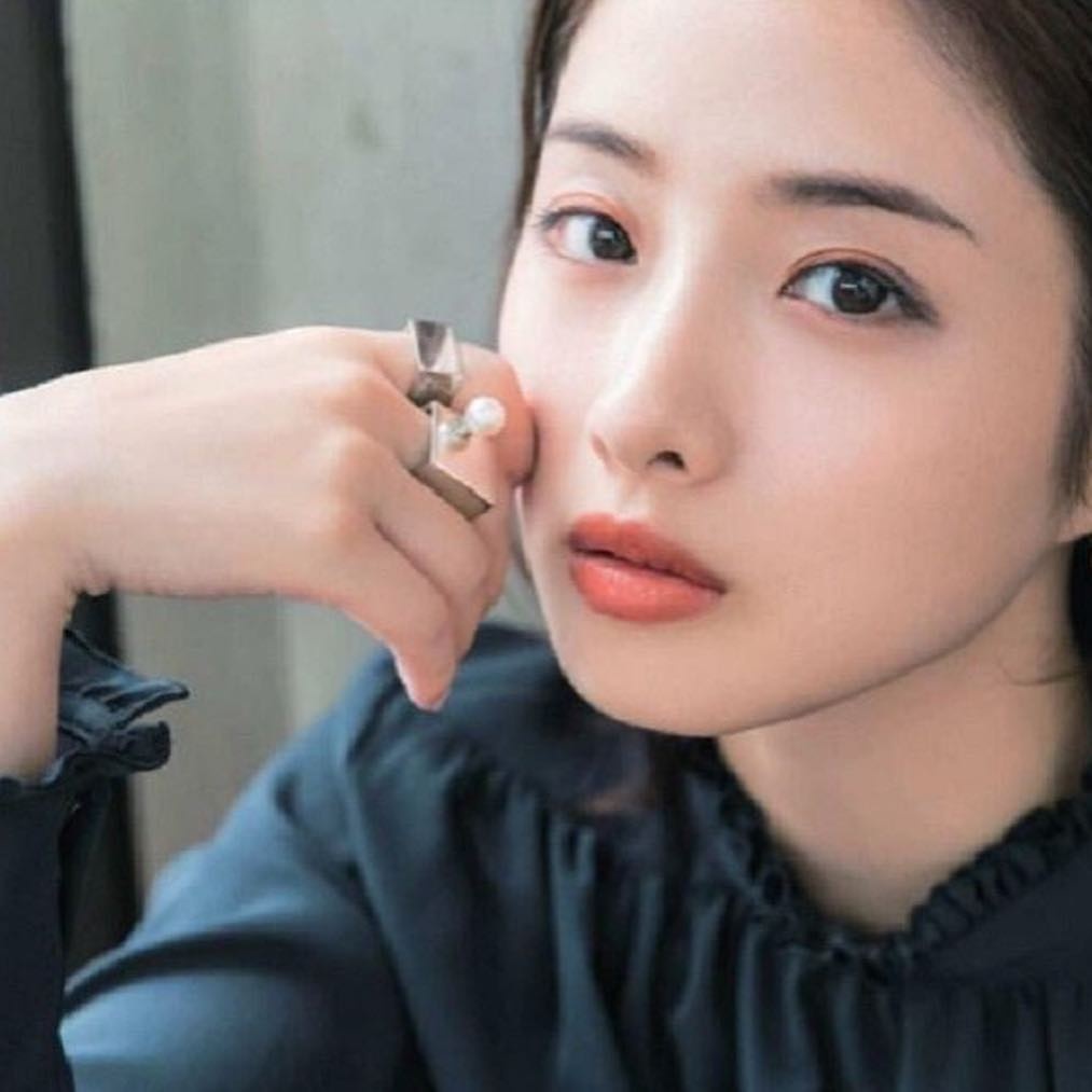 nhan sac Ishihara Satomi anh 2