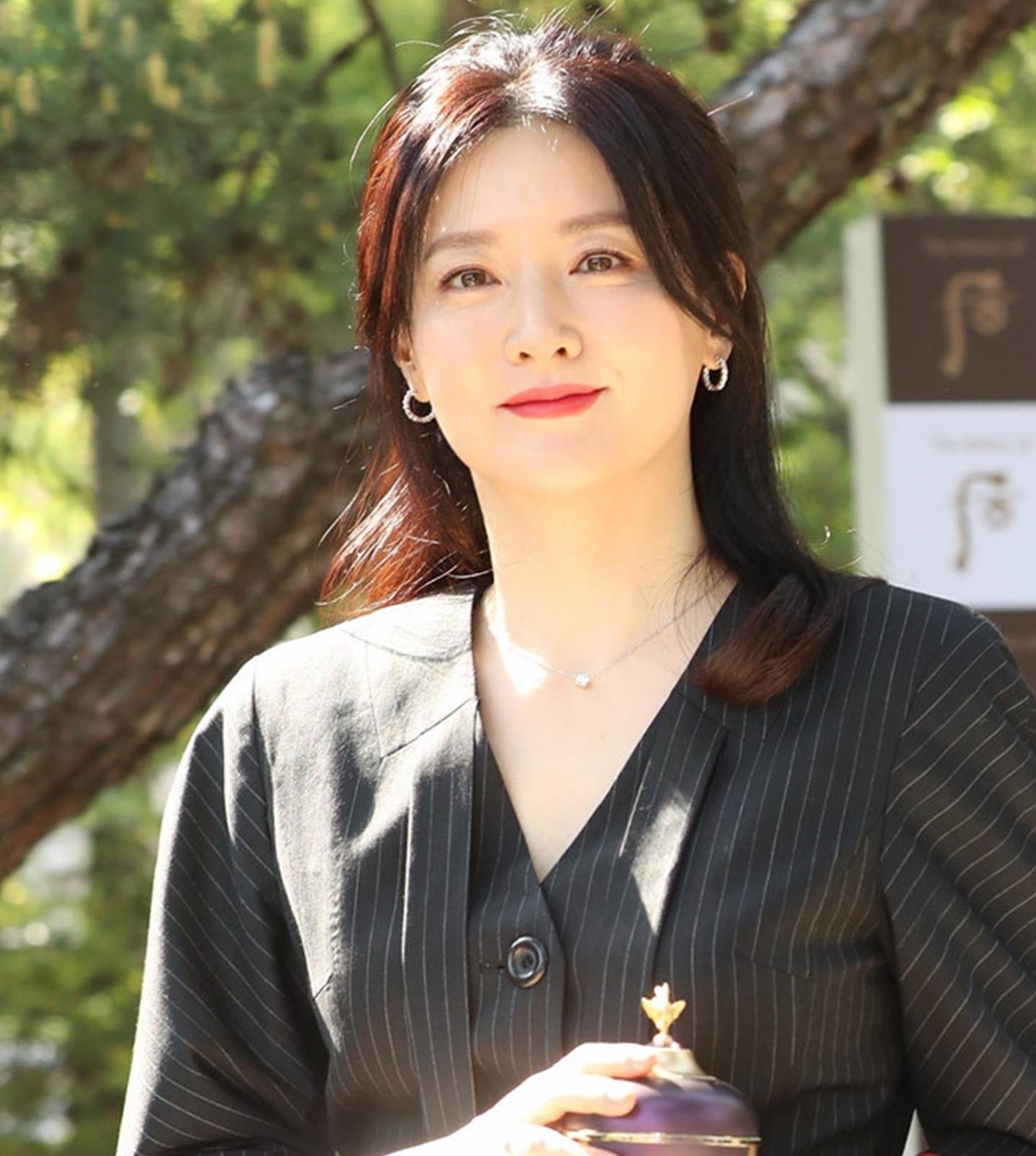 lee young ae mat moc anh 9