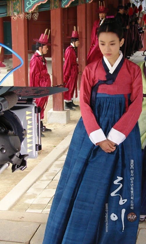 hanbok trong phim han anh 8