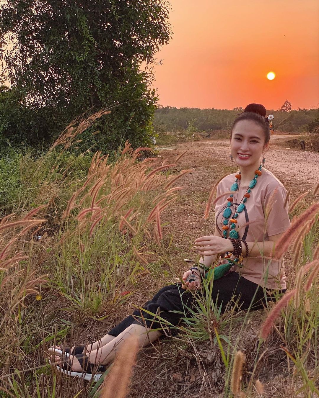 nhan sac angela phuong trinh anh 9