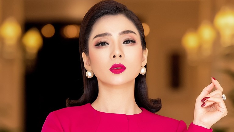 le quyen ly hon anh 1