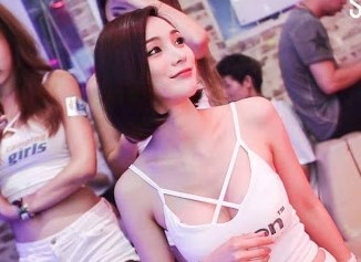 Nu than tuong Han bi kien vi lua tien qua mang hinh anh